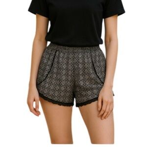 AMERICAN EAGLE Printed Bloomer Shorts Black White Fringed Elastic Drawstring M